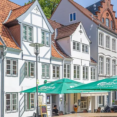 Apartment Fewo1846 - Dampfer Alexandra I - Zentral Gelegene Maisonettewohnung Mit 2 Schlafzimmern Flensburg