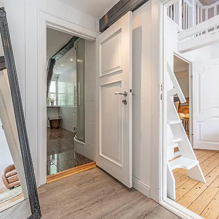 Fewo1846 - Dampfer Alexandra I - Zentral Gelegene Maisonettewohnung Mit 2 Schlafzimmern *