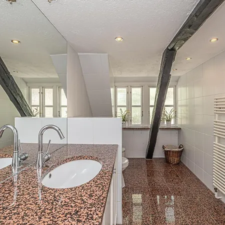 Fewo1846 - Dampfer Alexandra I - Zentral Gelegene Maisonettewohnung Mit 2 Schlafzimmern *